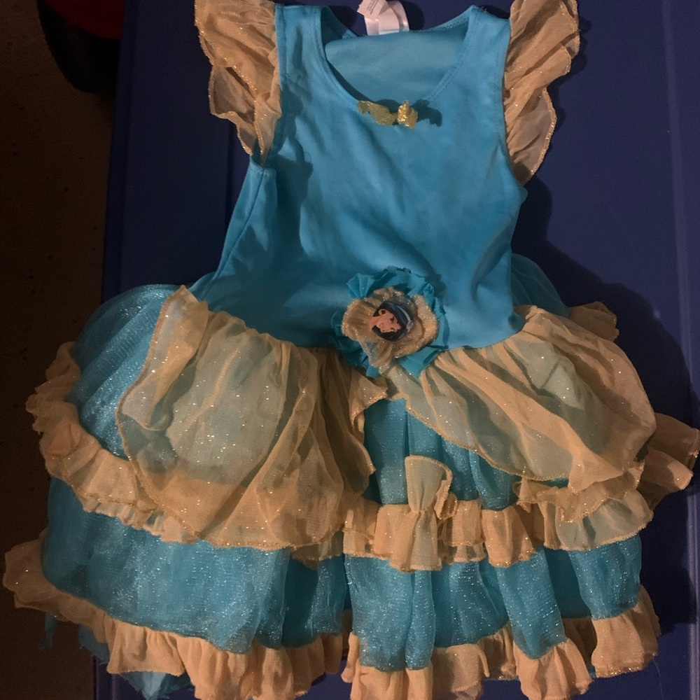 Disney Princess jasmine dress up/ costume dress 4T